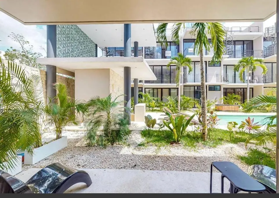 108 Amena Minutes To The Beach With Pool & Gym Apartment Tulum 0*,  Mexico