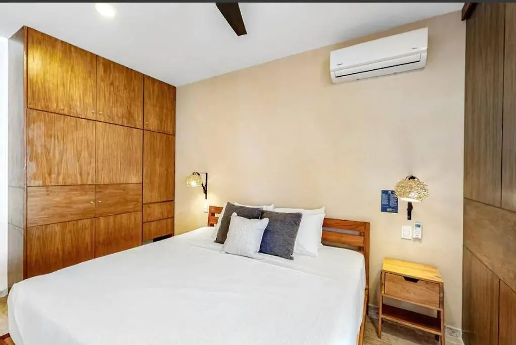 108 Amena Minutes To The Beach With Pool & Gym Apartment Tulum