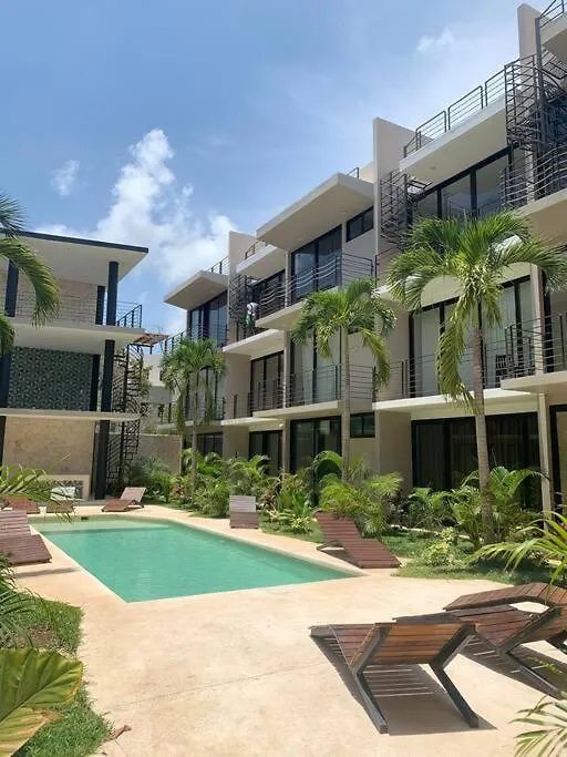 108 Amena Minutes To The Beach With Pool & Gym Apartment Tulum