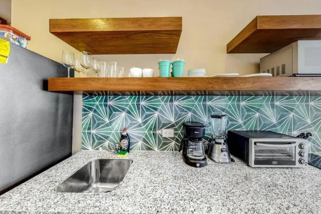 108 Amena Minutes To The Beach With Pool & Gym Apartment Tulum